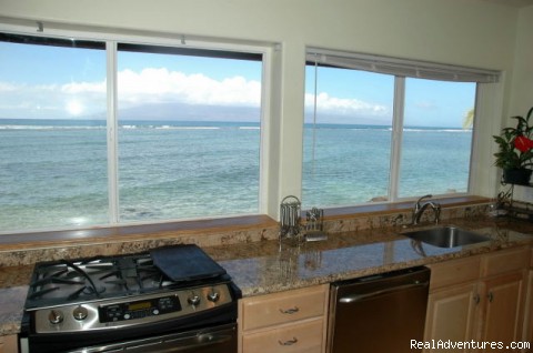 Ocean Front Lahaina Sunset Home!: Ocean Views