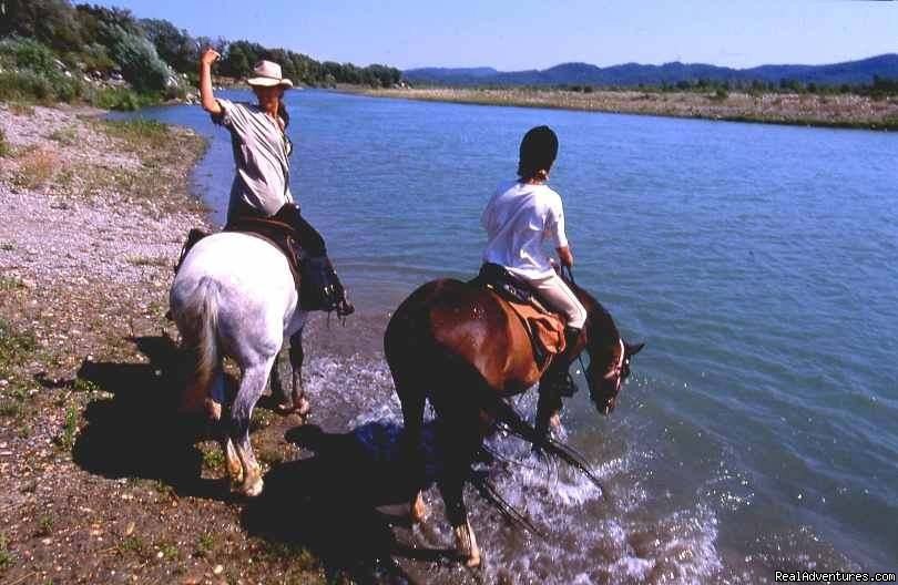Crossing of the Durance River for the trip up to Camargue | Cap Rando - Horseback Riding Vacations In Provence | Image #4/4 | 
