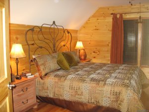 Cabin retreat off the Blue Ridge Parkway | fleetwood, North Carolina | Vacation Rentals