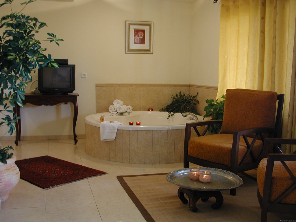 Mini-Suite | Amirey hagalil spa hotel | Image #2/7 | 