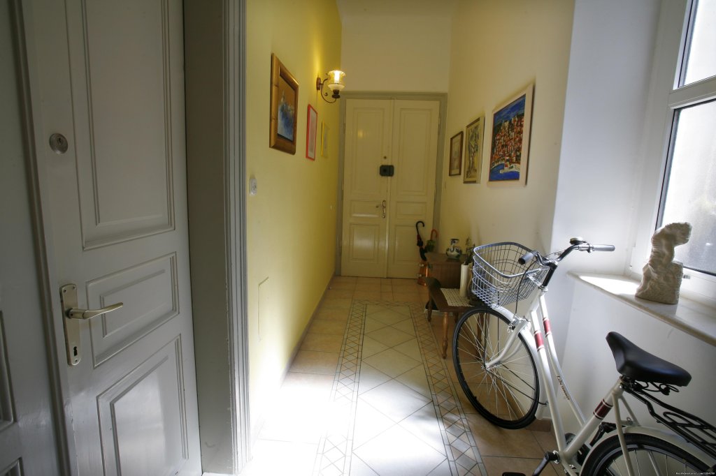 entrane ap Marmont | A lovely apartment Marmont in heart of town Split | Image #19/23 | 