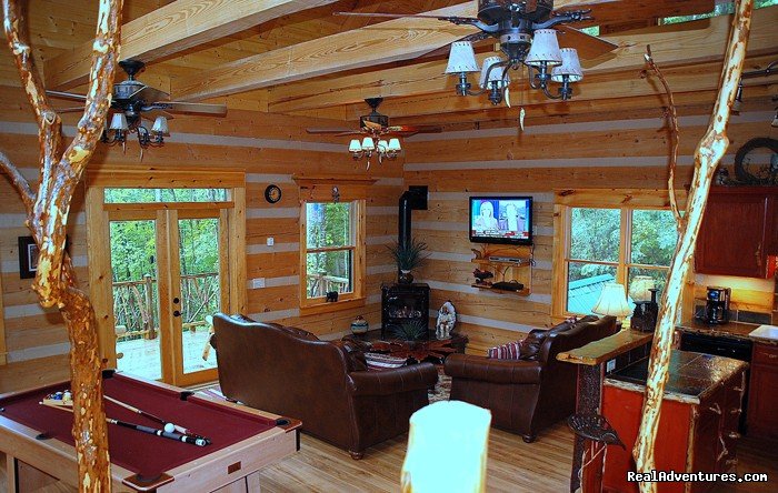 Log Cabin Vacation Rentals Great Smoky Mountain NC | Image #9/9 | 