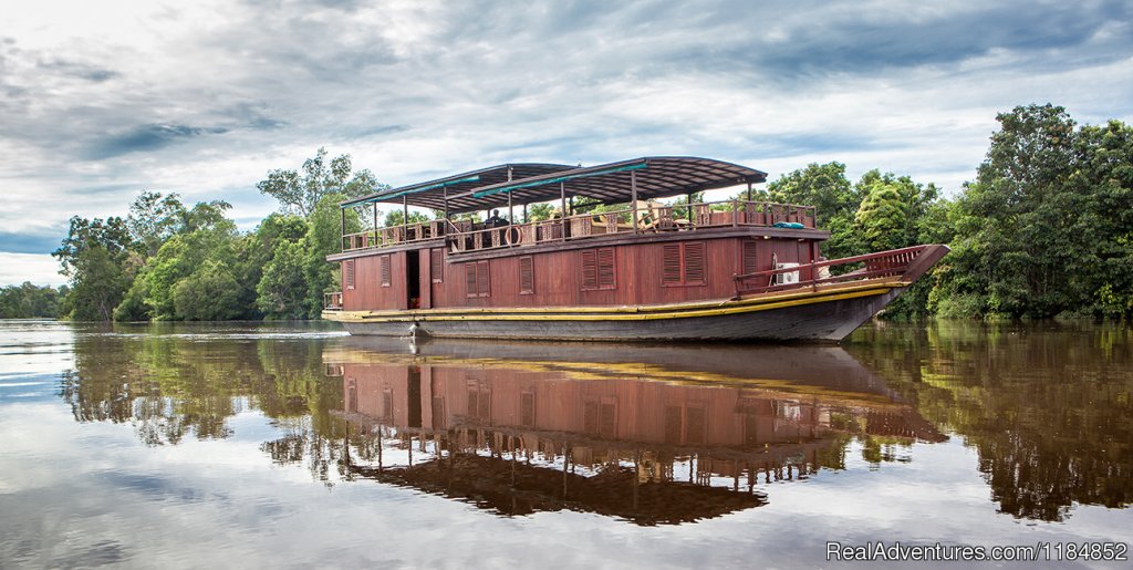 Rahai'i Pangun At Dawn On The Rungan River | Orangutan River Cruises | Image #3/18 | 