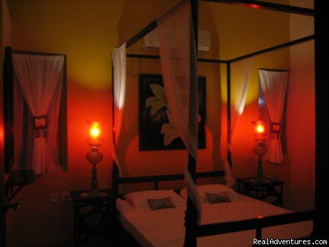 bedroom night | Beautifull Furnished Apartment In Calangute  | Image #3/4 | 