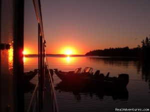 Rainy Lake Houseboats  premier houseboat rentals | International Falls, Minnesota Sailing | Great Vacations & Exciting Destinations