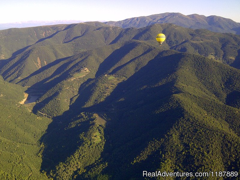 Balloon fly over the Montseny Natural Park | Hot Air Balloon Flights From Barcelona, Spain | Image #9/21 | 