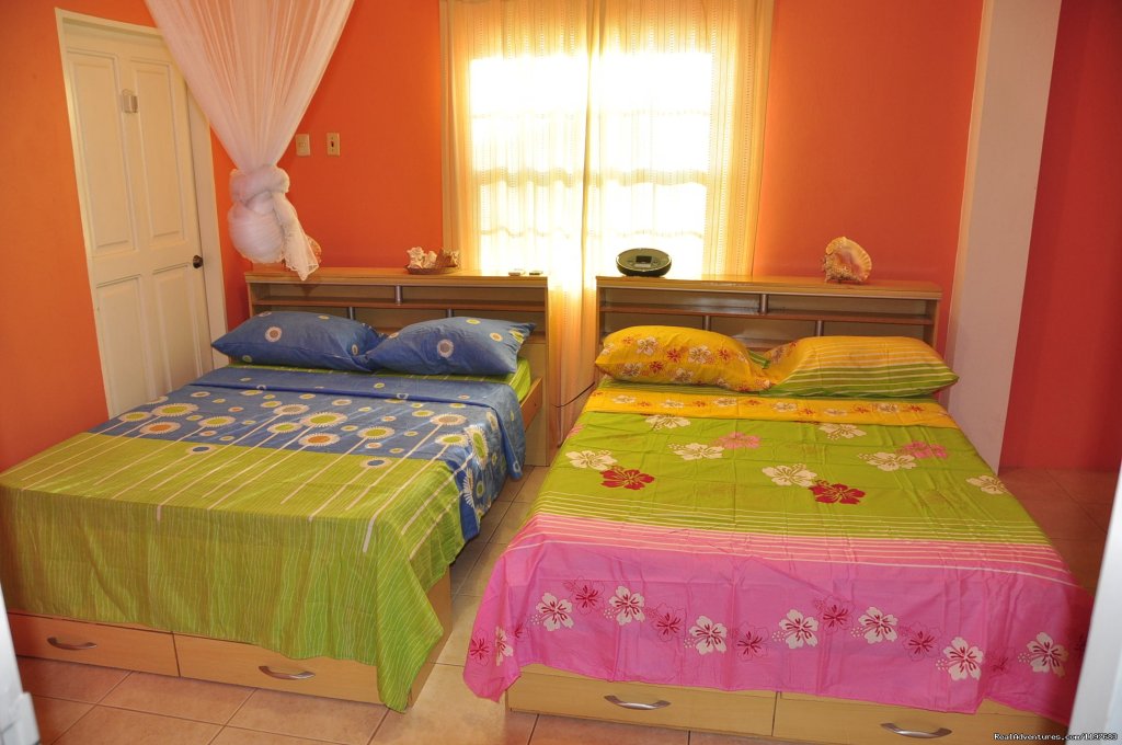 Large private room | Fish Tobago guest house | Image #9/15 | 