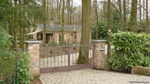 Romantic Lodge in Drongengoed Naturpark / Bruges  | Ursel, Belgium | Vacation Rentals