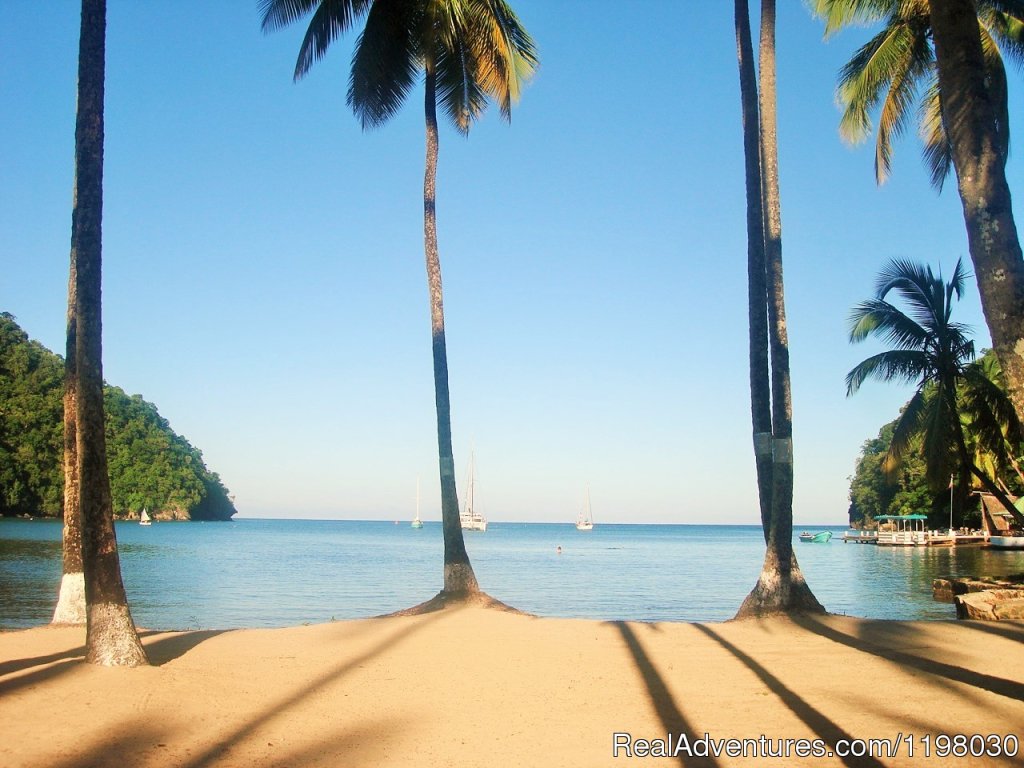 Labas Beach, a one minute walk from Mango Beach Inn | Mango Beach Inn, Adventure Lodge | Image #18/26 | 