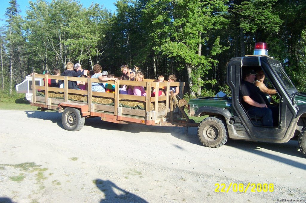 Hayride | Clyde River Cottages & Campground  | Image #2/2 | 