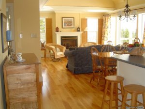 Reclusive Luxury at Cameron Guest House | Baddeck Inlet, Nova Scotia | Vacation Rentals