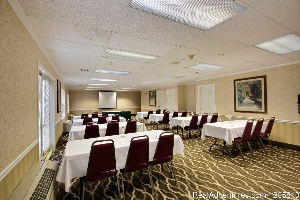 Meeting Room | Comfort Suites Appleton Airport | Image #12/12 | 