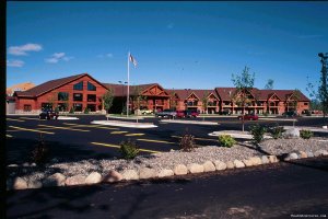  Hotel * Indoor Waterpark* Banquet Center | Minocqua, Wisconsin | Hotels & Resorts