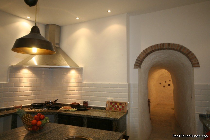 The kitchen | Cooking & Wine Classes in Granada, Andalucia | Image #2/5 | 