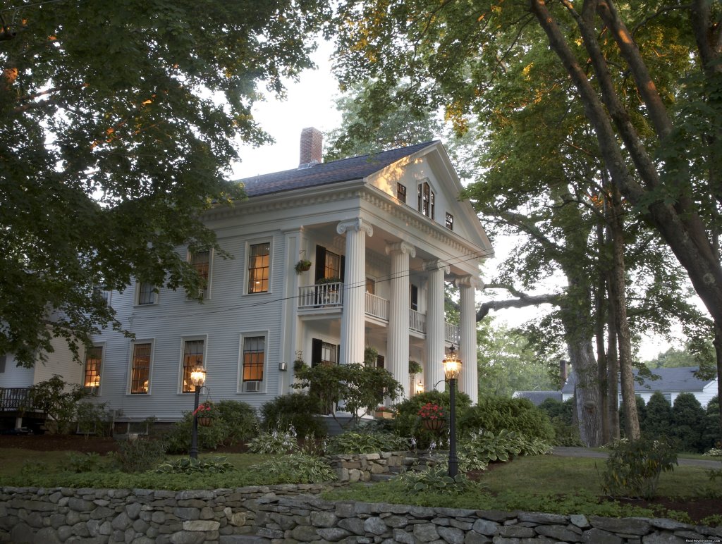 The historic Inn at Cape Cod | Inn at Cape Cod | Yarmouth Port, Massachusetts  | Bed & Breakfasts | Image #1/2 | 