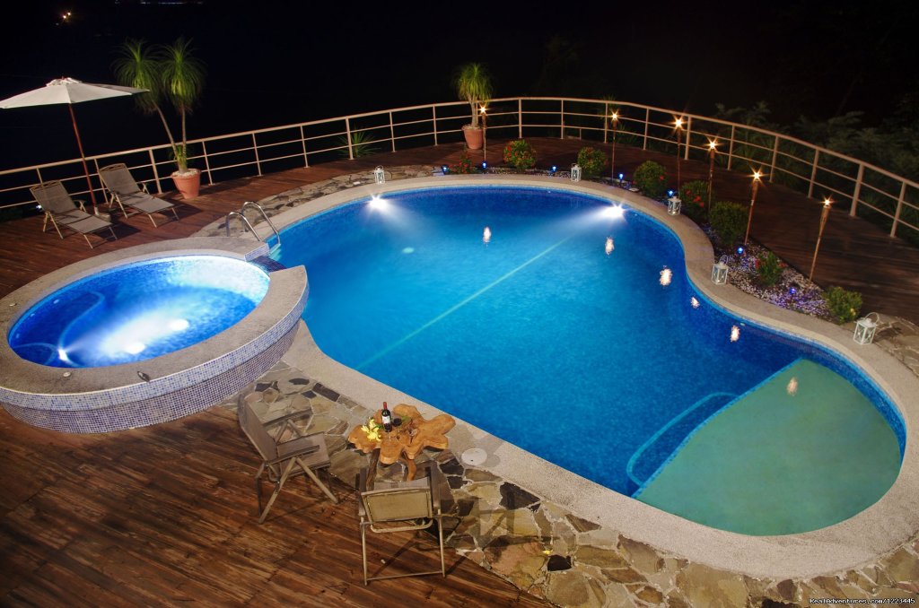 Swimming Pool | The Villa Cielo | Image #7/7 | 
