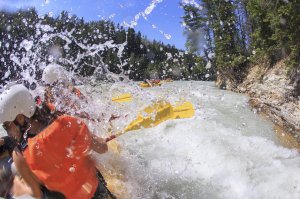 Glacier Raft Company - Rafting In Golden Bc | Golden, British Columbia Rafting Trips | Great Vacations & Exciting Destinations