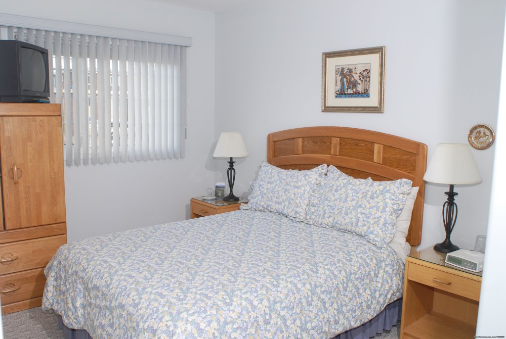 Bed room #5 | Midnight Sun Inn/Bed and Breakfast | Image #7/11 | 