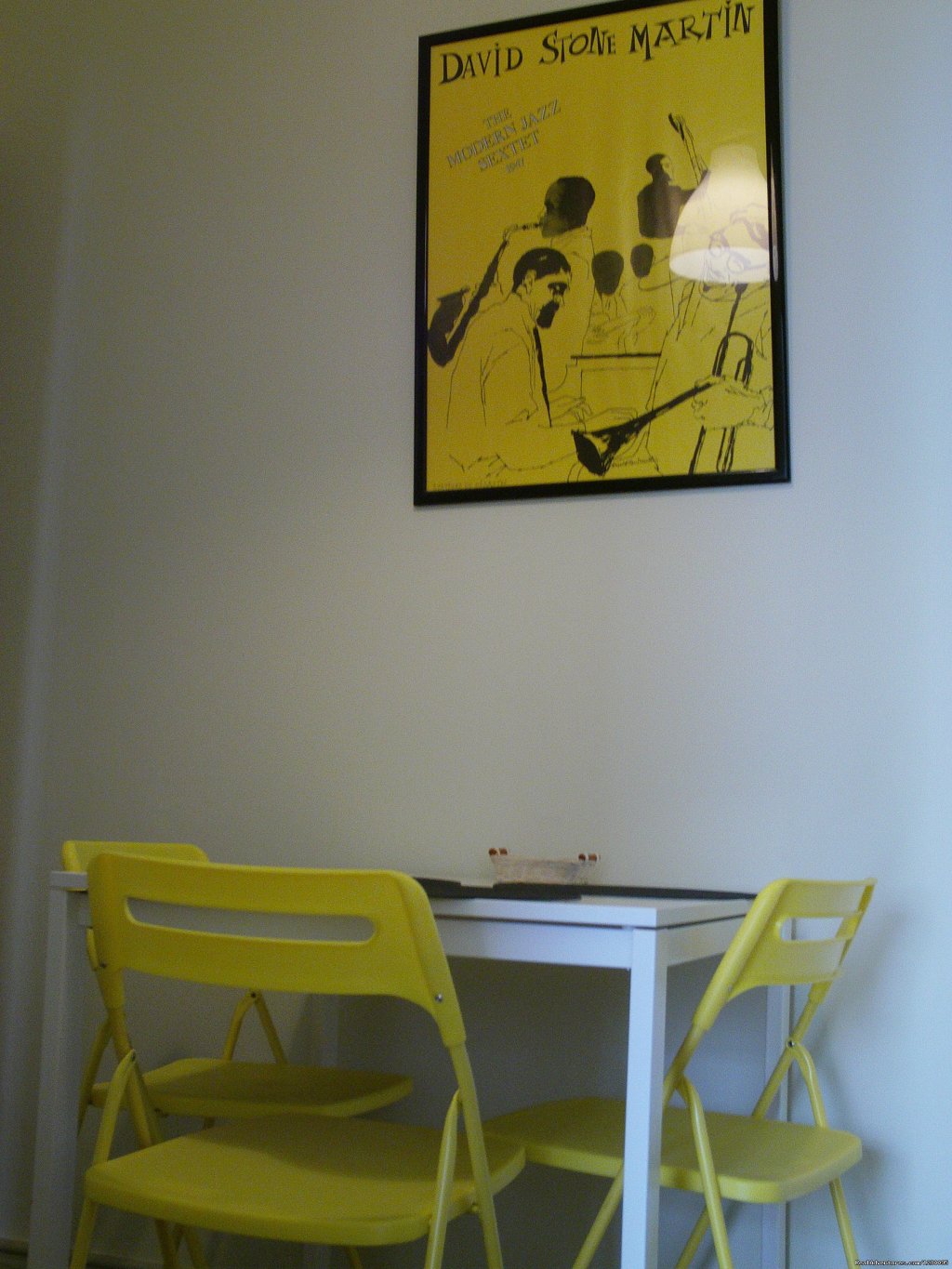 meals corner - Arroios | Rent a Room in Central Lisbon | Image #4/16 | 