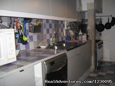 kitchen - Marques | Rent a Room in Central Lisbon | Image #14/16 | 
