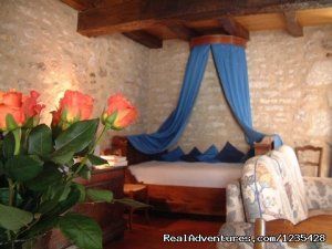Romantic two bedroomed cottage in Vendee, France | Abancourt, France | Vacation Rentals