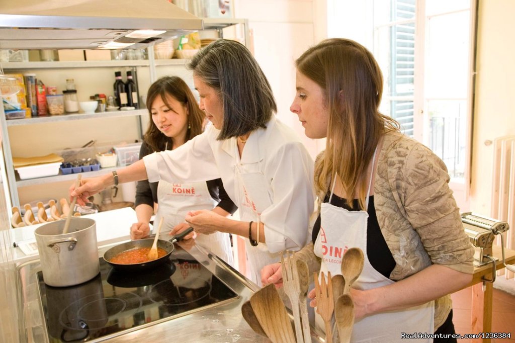In The Kitchen | Tuscan cooking lessons | Florence, Italy | Cooking Classes & Wine Tasting | Image #1/5 | 