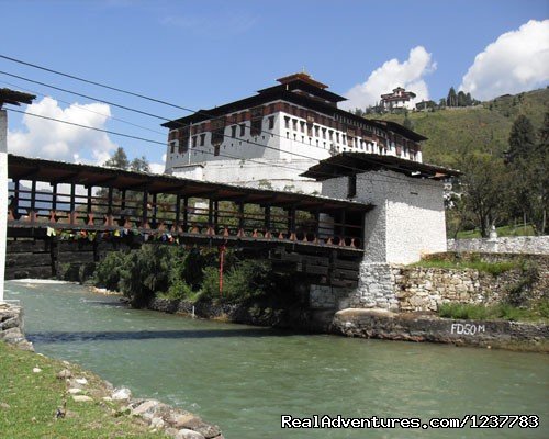 Paro Dzong on your 1st day tour | Bhutan Budget tour | Thimohu, Bhutan | Sight-Seeing Tours | Image #1/3 | 