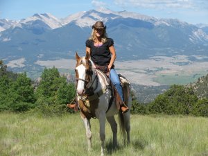 Elk Mountain Ranch | Buena Vista, Colorado | Horseback Riding & Dude Ranches