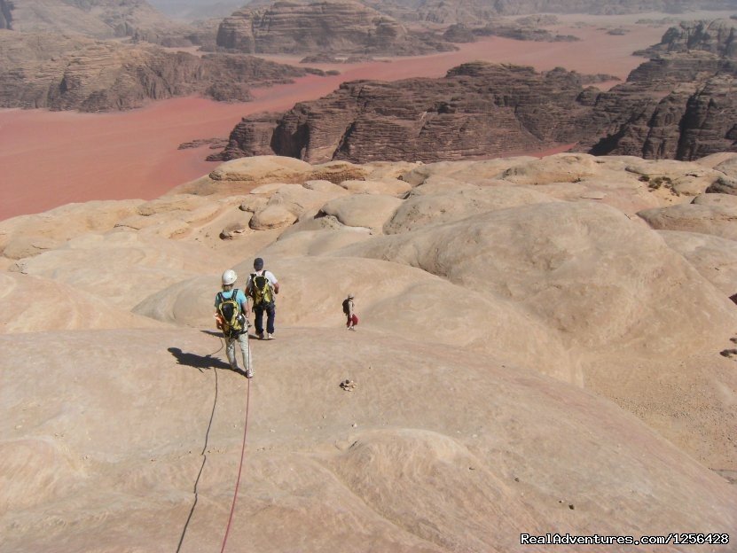 Climbing in Wadi Rum | Jordan Memory Tours | Image #22/25 | 