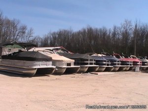 Fish & Hunt Shop Boat, Atv, Snowmobile Rentals | Curtis, Michigan | Snowmobiling
