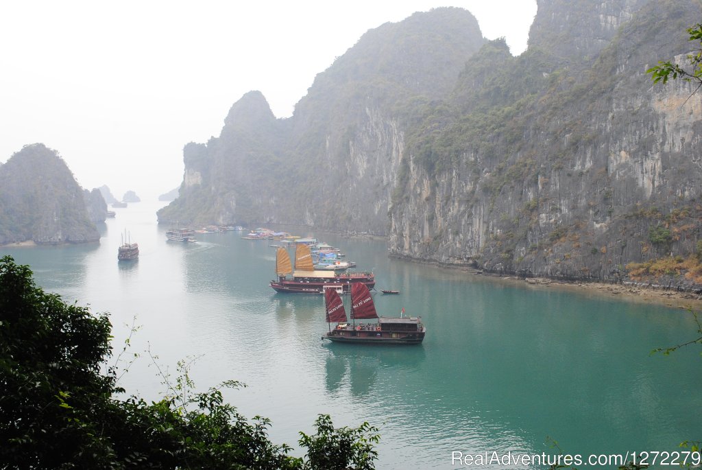 Halong bay of Vietnam | Vietnam Timeless Charm 10 days | Image #10/23 | 