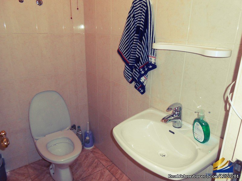 Bathroom | Tbilisi Budget Inn | Image #12/13 | 