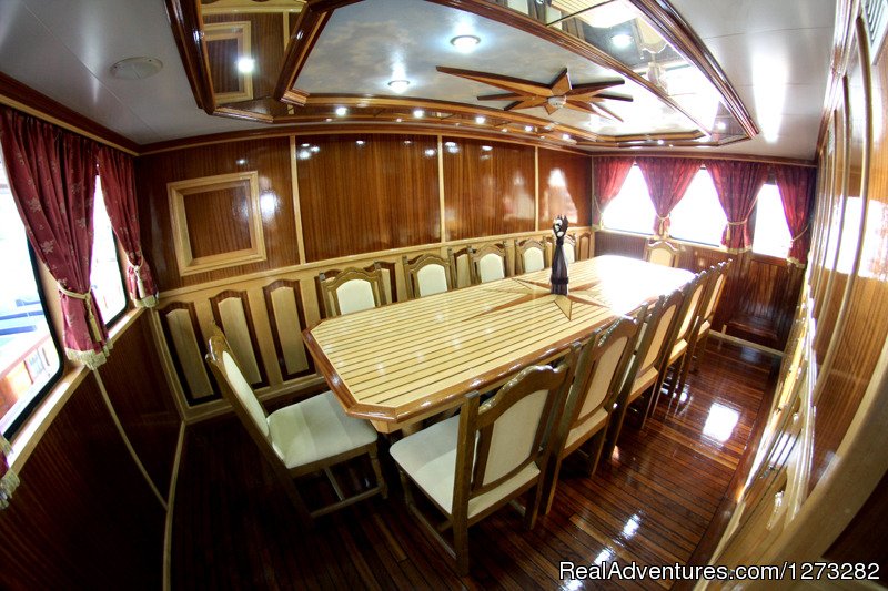 Dining room | Luxury Yacht Charter In Croatia | Image #7/9 | 
