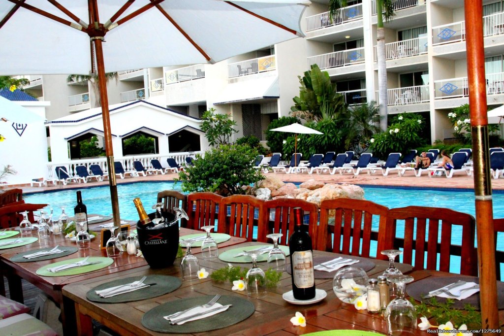 Bar & Restaurant | Sapphire Beach Club Resort, St. Maarten | Image #2/22 | 