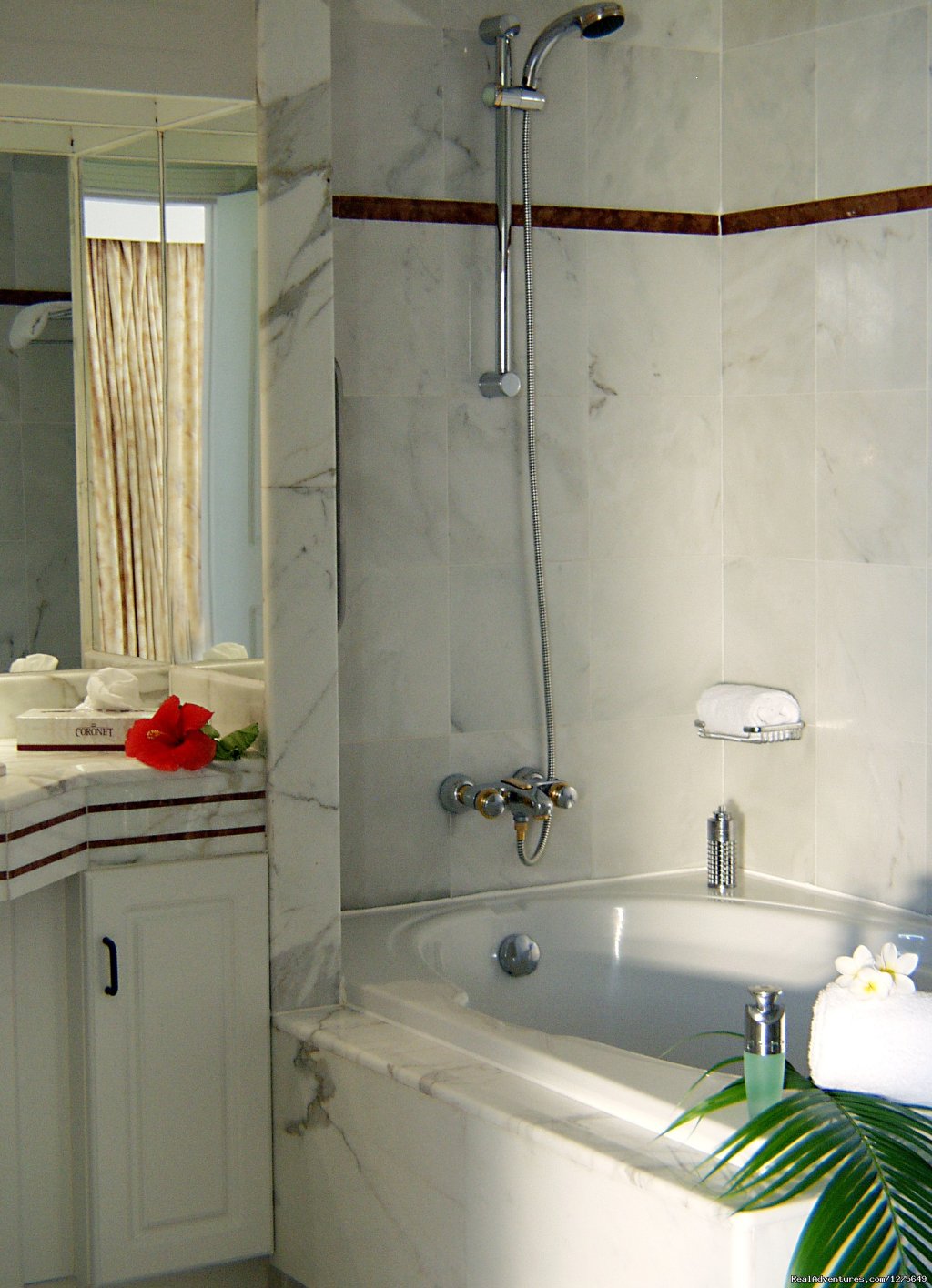 SBC features an Italian Marble Bathroom with tub | Sapphire Beach Club Resort, St. Maarten | Image #11/22 | 
