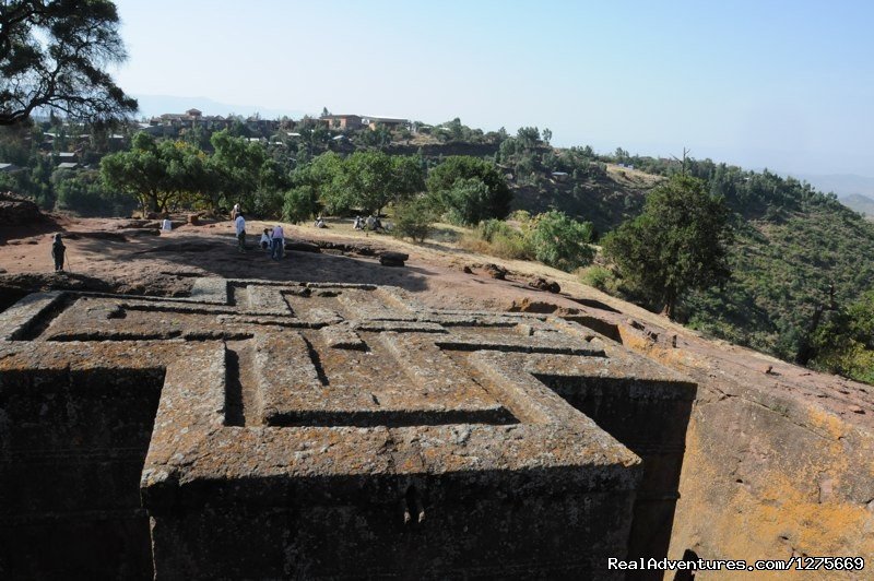 Lalibela Church- Bete Giorgis | Travel Ethiopia Packages | Addis Ababa, Ethiopia | Sight-Seeing Tours | Image #1/5 | 