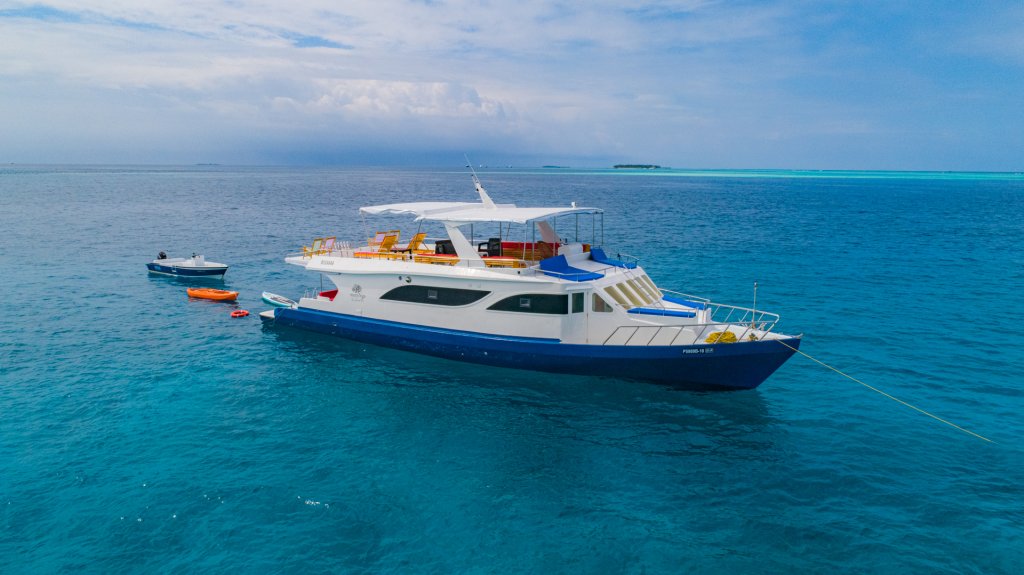 Budget Charter | Maldives, Maldives | Scuba Diving & Snorkeling | Image #1/15 | 