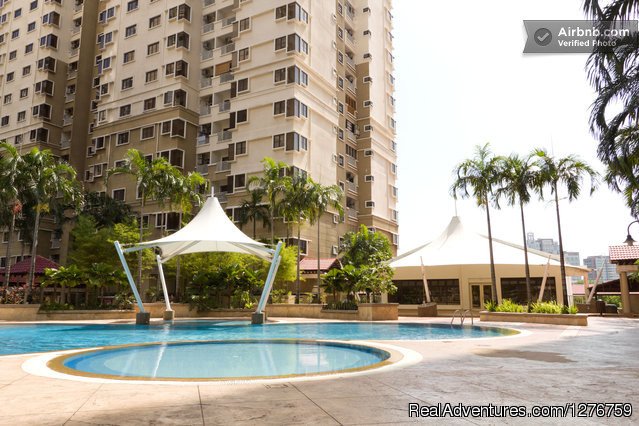 Very Clean and Central Fully Furnished Condo | Image #3/10 | 
