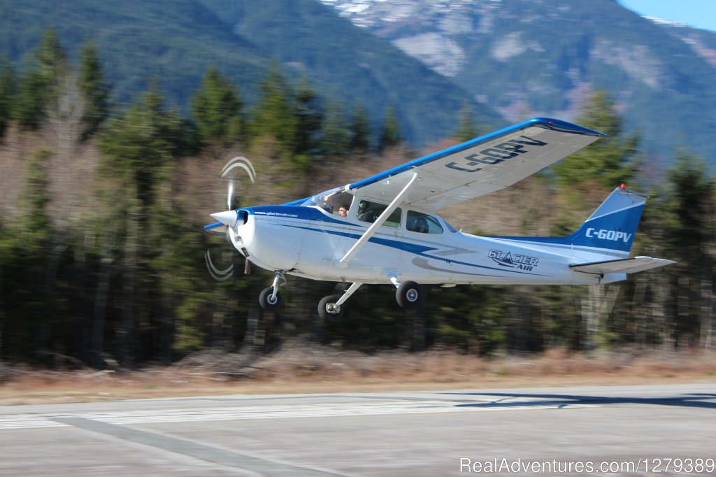 One of our Airplanes | Glacier Air | Image #3/4 | 