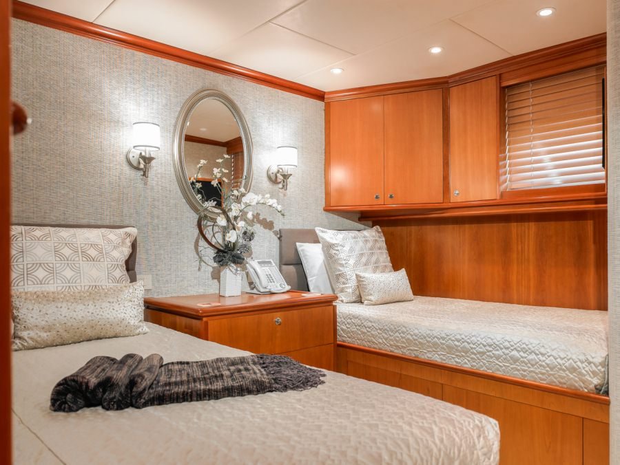 Murphy's Law | Luxury Yacht Charters In South Florida And Beyond | Image #34/50 | 