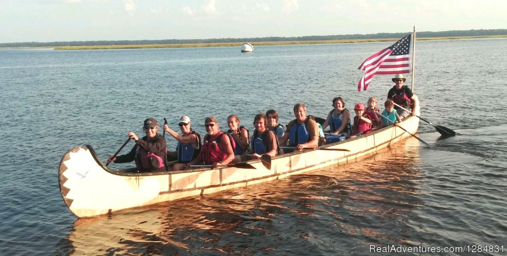 Outdoor Fun for Everyone | Guided War Canoe Adventures for Groups | Image #4/7 | 