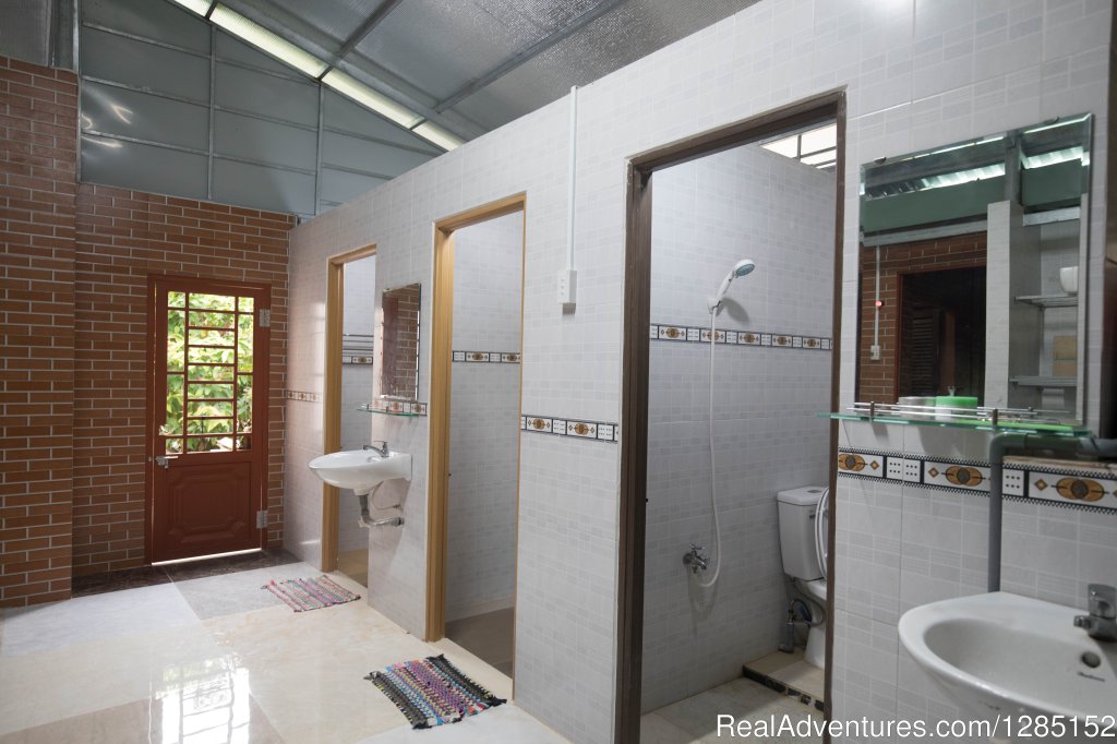 Homestay bathroom | Mekong Rustic Homestay | Image #7/11 | 