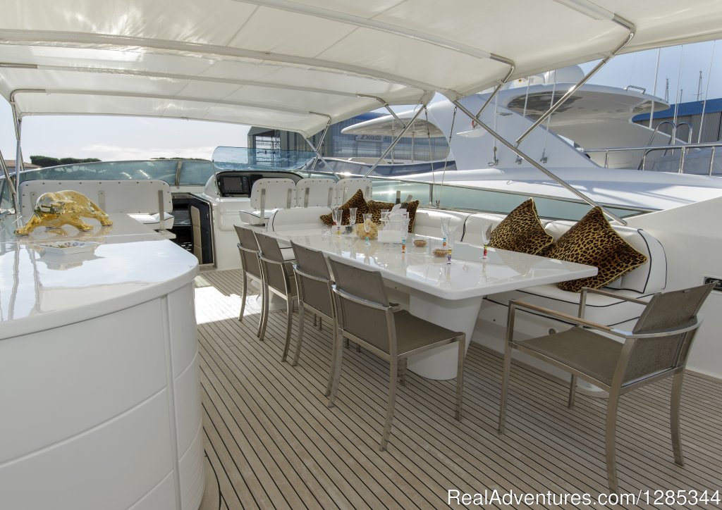 Sea Jaguar, Upper Deck | Luxury Super Yacht in Maldives, Sea Jaguar | Image #4/14 | 