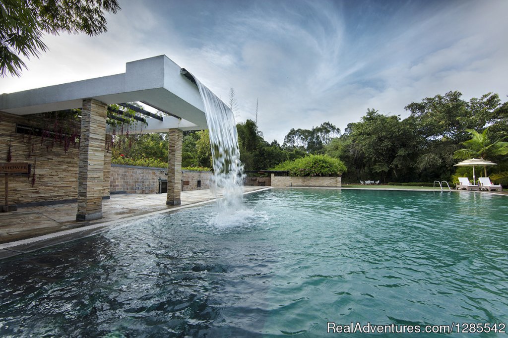 Swimming Pool | Amanvana Spa, Luxury Resort in Coorg | Image #3/3 | 