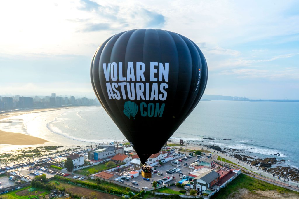 Hot air balloon rides in Asturias - Spain | Image #2/4 | 
