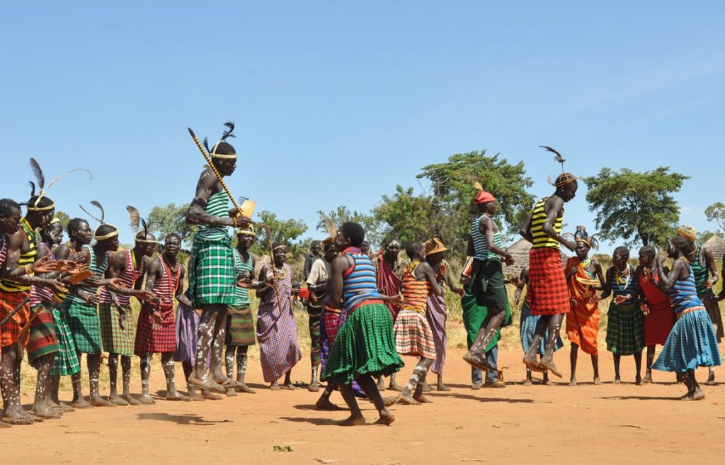 Karamojong Cultural Dance | African Finfoot Safaris | Image #5/9 | 